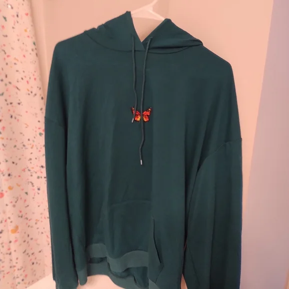 Sweater - Picture 2 of 2